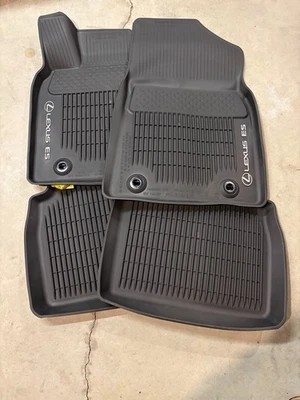 Alfombrillas/revestimientos genuinos para todo tipo de clima Lexus ES350/300H 2019-2025, ¡NUEVOS! Foto 1 de 2