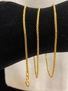 Vintage Unisex Dubai Handmade Box Chain Necklace In 916 Stamped 22K Yellow Gold - Picture 1 of 12