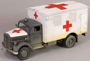 Forces Of Valor 1:32 Scale Opel Blitz Kfz 305 Ambulance White Rear Cabin - Picture 1 of 5