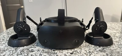 Fone de Ouvido de Realidade Virtual HP Reverb G2 V2 - Imagem 1 de 4