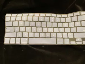 Universal blue silicone laptop keyboard cover - Picture 1 of 1