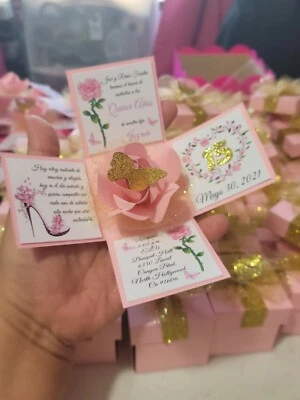 Invitaciones de quinceañera en caja. Invitaciones personalizadas para quinceañera Foto 1 de 4