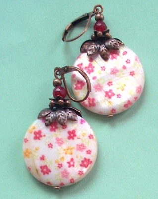 Pendiente MADRE PERLA bayas JADE COBRE PALANCA artesanal XX Foto 1 de 4