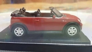 Modellino Rosso WELLY MINI COOPER E CABRIO +TECA  da collezione  - Foto 1 di 3