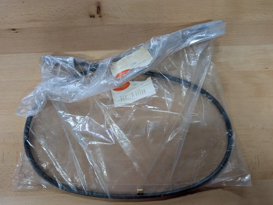 Cable velocímetro Moto Guzzi California, Daytona, 850 T3 GU12760400 Foto 1 de 1