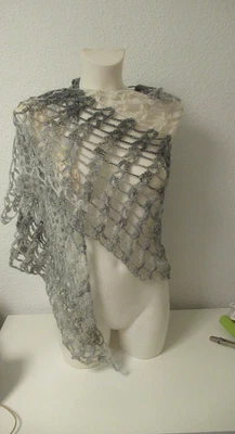 Lace-Tuch / Dreieckstuch,Handarbeit ( gehäkelt ) neu - Bild 1 von 2