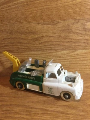 Marx Cities Service Fix It Tow Truck 1950's Used - Image 1 of 4