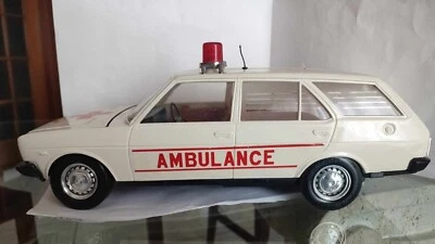 RICO SEAT /FIAT 131 SUPERMIRAFIORI   Versione Ambulanza SCALA 1/10 - Immagine 1 di 4