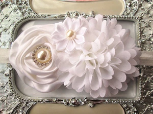 Baby Toddler Girl Vintage Headband 3 months to 5 years White - Picture 1 of 2