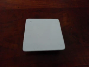 Mercedes Benz W202 FRONT RIGHT Jack cover rocker panel trim cap plug cover White - Picture 1 of 3