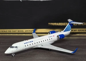 Gemini Jets 1:200 United Express / SkyWest Bombardier CRJ-200 N246PS G2UAL958 - Picture 1 of 6
