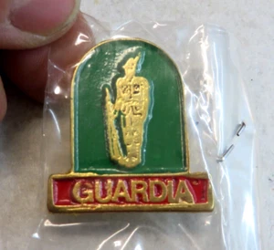 MILITARY PIN BADGE PIN - "GUARD" ALPINE ARMY - - Picture 1 of 2