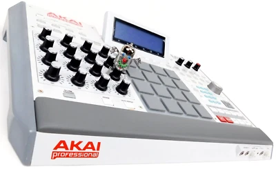 Akai MPC Renaissance Sampler Synthesizer + Sehr Gut +OVP + 1.5Jahre Garantie - Bild 1 von 4