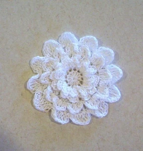 Aplique de colcha blanco de 4 capas para flor de mamá costura de acolchado mediano - Imagen 1 de 2