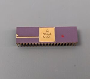 NICE! Motorola MC6800L CPU Date Code 7640, Vintage Purple Gold ~ US STOCK!