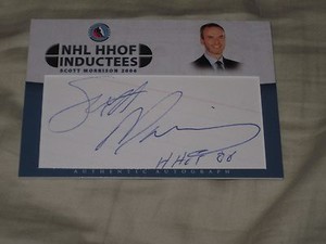 SCOTT MORRISON AUTOGRAPHED CUSTOM CUT HHOF INDUCTEES CARD-HOF-RARE-HOF 2006