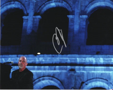 BILLY JOEL SIGNED COLOSSEUM IN BACKGROUND 8X10 Cover