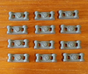 Piezas LEGO: 12x Plate Modified + Bar Handles Dark Bluish Gray (del modelo 10307) - Imagen 1 de 1