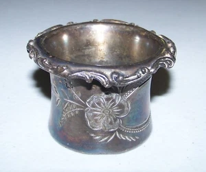 Antique Middletown Silver Co. - Toothpick Holder - Etched Floral, Flowers - Picture 1 of 10