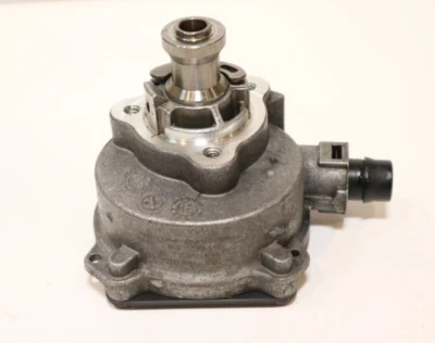 08-13 BMW MANUAL DRIVE 128I 328I 328XI - BOMBA DE VACÍO 7558344 Foto 1 de 4