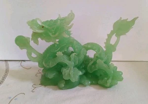 Grüne Jade Harz chinesische Feng Shui Drache Figur Statue leuchtet im Dunkeln 9,5" - Bild 1 von 9