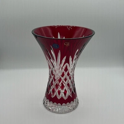 Novo com Caixa Vaso Boêmio Tcheco Rubi Cristal Vermelho Corte Bárbara - Impressionante de Praga - Imagem 1 de 4