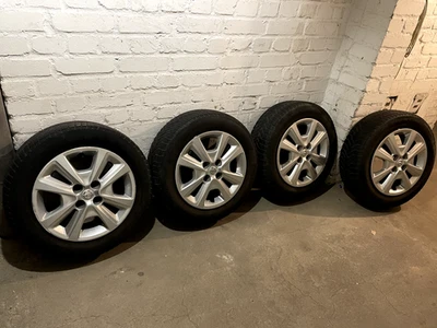 Original Winterkompletträder Opel Corsa E 15 Zoll 2150187 - Bild 1 von 4