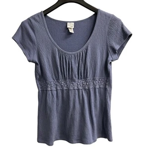 Vintage Fashion Bug Top Womens M Blue Babydoll Crinkle Crochet Detail Y2K Hippie - Picture 1 of 8