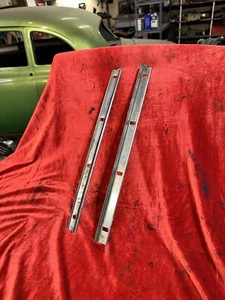 1949 1950 1951 1952 Chevrolet Convertible Hardtop Windshield A PILLAR retainers - Picture 1 of 18