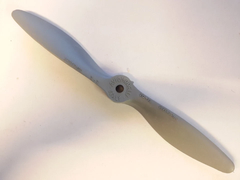 Propeller Nylon 8X6 Supersonic 20-15 8-6 X Aviomodelli MANTUA MODEL 70703 - Bild 1 von 1