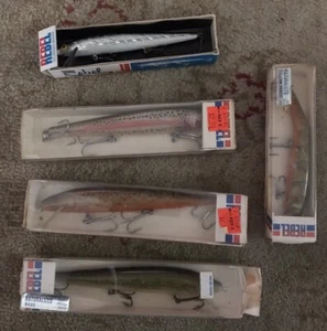 5 NOS Rebel Floating Minnows - Picture 1 of 1
