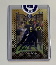 J.J. McCarthy Autographed Gold 2022 Trading Card (#/175) Michigan Wolverines