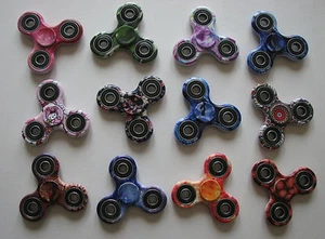 *** Hand Fidget Spinner _ Toupie à main EDC *** Camouflage ✔ 100% Satisfait - Imagen 1 de 13