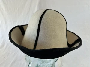 Vintage 1960's MOD ivory black piping contrast brimmed hat/form not sure? - Picture 1 of 10