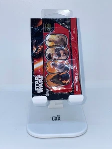 2015 Topps Disney Star Wars Episode VII Dog Tags Pack - Picture 1 of 4