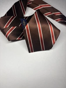 "Corbata Brooks Brothers marrón a rayas para hombre 100 % seda resistente a las manchas 59""" - Imagen 1 de 6