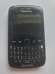 BlackBerry Curve 9360 - Ne fonctionne pas - POUR PIECES SEULEMENT - Veuillez lire la description - Photo 1 sur 2