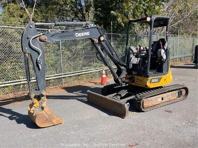 Miniexcavadora John Deere 35G 2021 hoja retroexcavadora canastilla hidráulica auxiliar bidadoo Foto 1 de 4