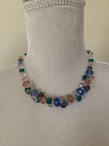 Necklace Multicolor Pink White Green Purple Blue Magnet Back - Picture 1 of 5