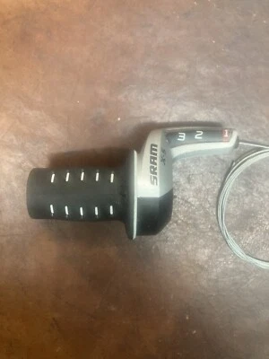 Sram X5 grip/twist Shifter  front triple  Sram 1:1 ratio - Image 1 of 3