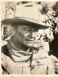 MAGNIFICENT 8 x 10 CARDSTOCK INSCRIBED SIGNED PHOTO BY JOHN WAYNE AS TRUE GRIT - Picture 1 of 2