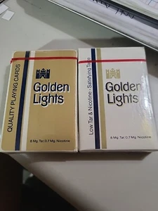 Zwei Packungen Golden Light Spielkarten Gold Version Weiße Version - Bild 1 von 4