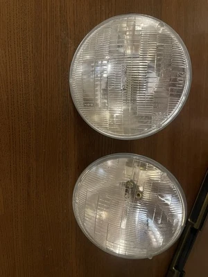 Faros Ford Mustang 1965 stock original Foto 1 de 3