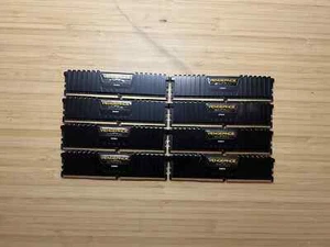Corsair DDR4 2400mhz 64GB (8GBx8) - Bild 1 von 3