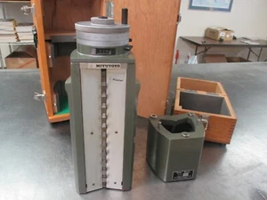 USED Mitutoyo 515-310 Height Master & 515-106 6" Riser in Wooden Boxes w/Manual - Picture 1 of 21