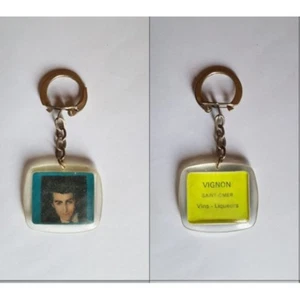 porte-clés Vignon, Saint Omer, vins liqueurs, célébrité chanteur très connu (pc) - Picture 1 of 1