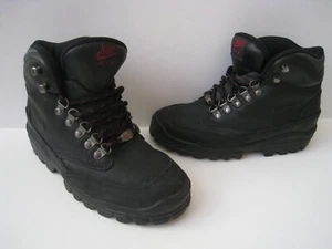 1995 NIKE AIR ACG HIKING CAMPING OUTDOORS BLACK LEATHER BOOTS WOMEN US 7  NICE  - Picture 1 of 9