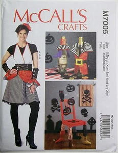 Halloween Pattern Misses Apron, Table Legs, Silhouettes & more  McCalls 7005 NIP - Picture 1 of 3