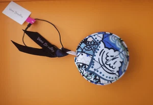 Vera Bradley SKETCHED MEDALLION Tape Measure  (New & Sealed) - Picture 1 of 3