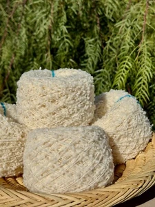 Handspun undyed yarn natural lambswool for weaving, hand, machine knitting 50g - Picture 1 of 10